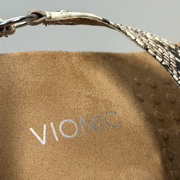 Vionic Kirra Natural Snake Thong Sandal Size 9 - Picture 10 of 15